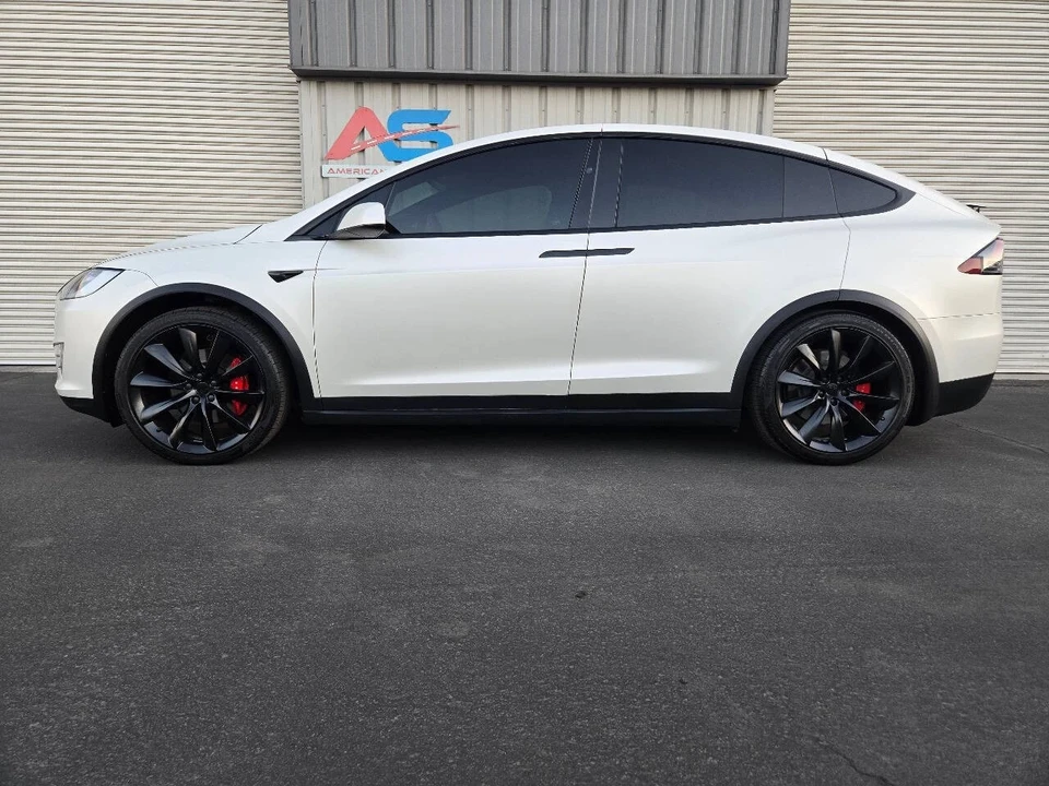 2021 Tesla Model X - Image 3 of 21