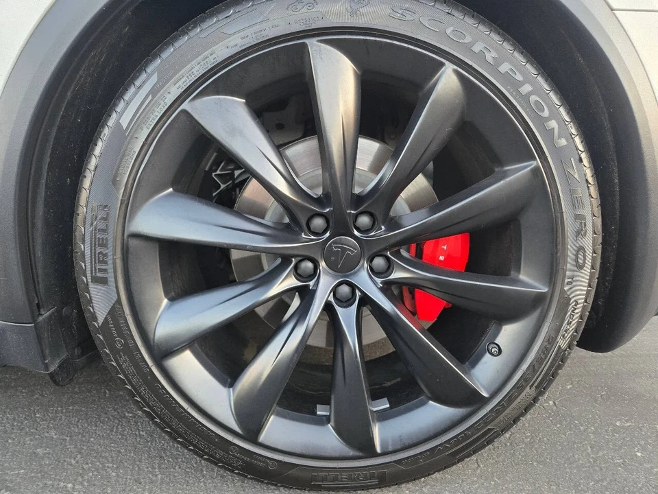 2021 Tesla Model X - Image 16 of 21
