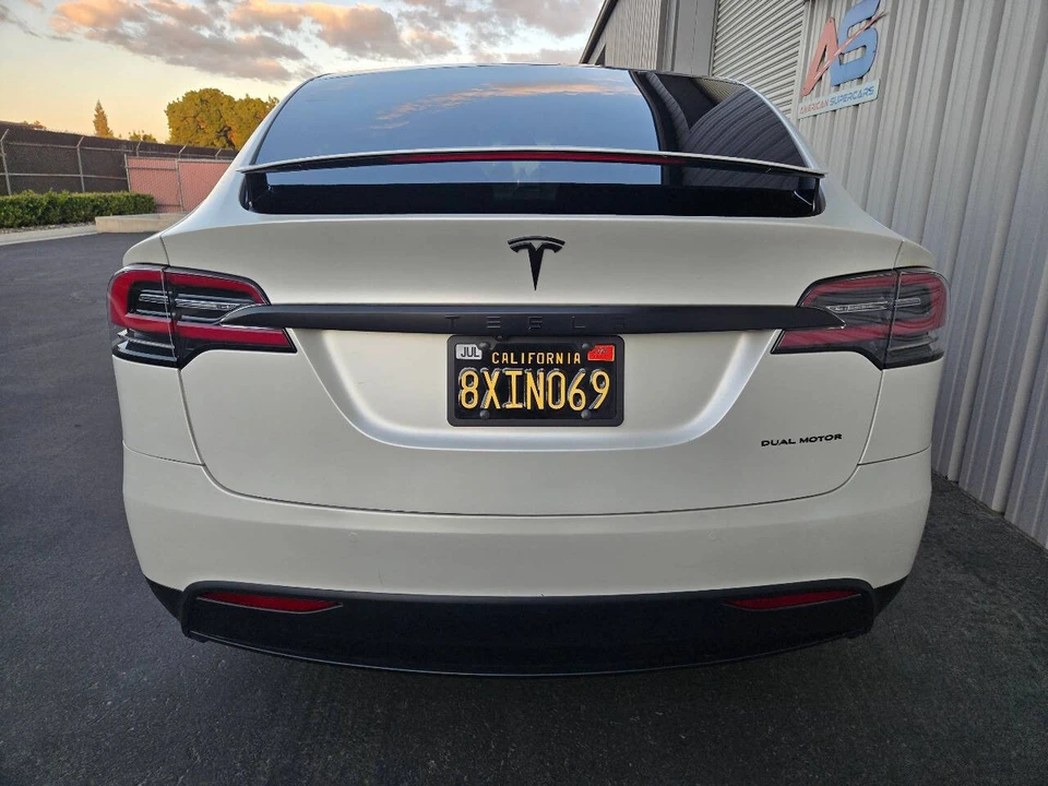 2021 Tesla Model X - Image 6 of 21