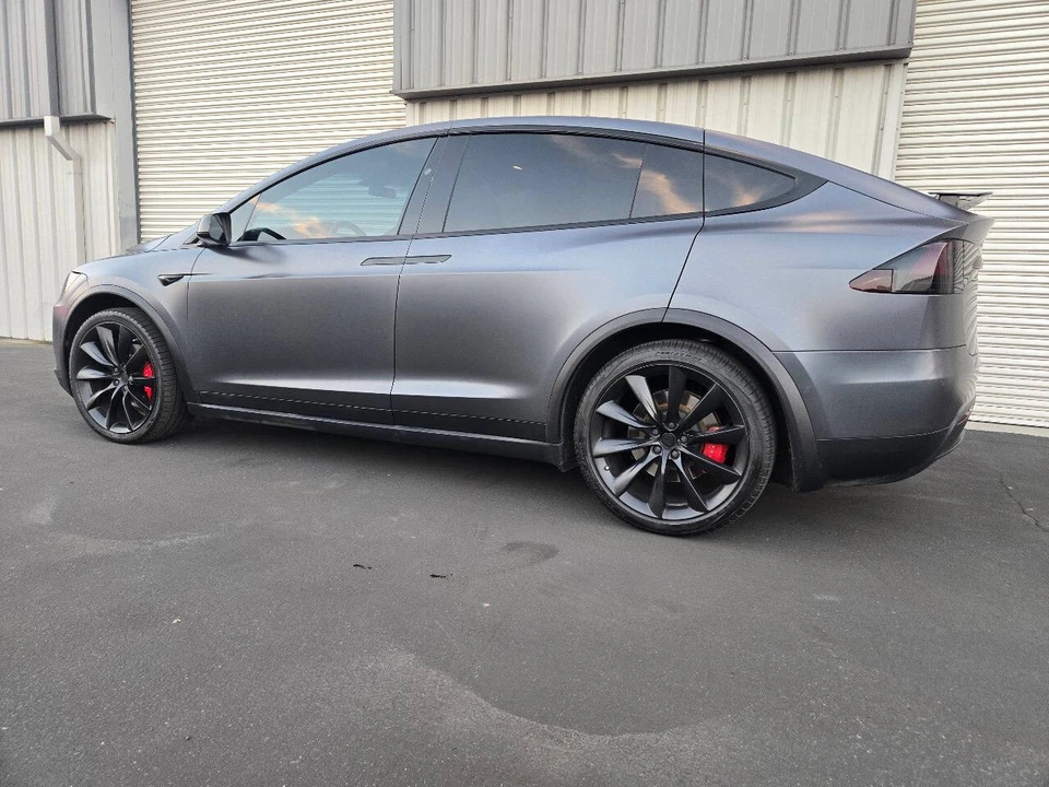 2021 Tesla Model X - Image 4 of 21