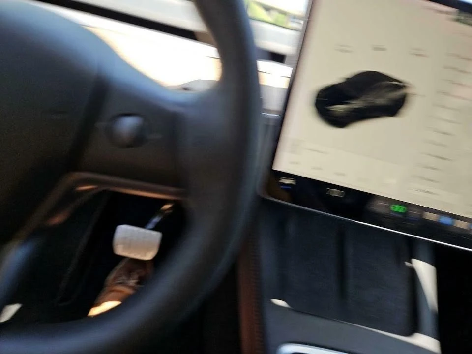 2021 Tesla Model Y - Image 20 of 20