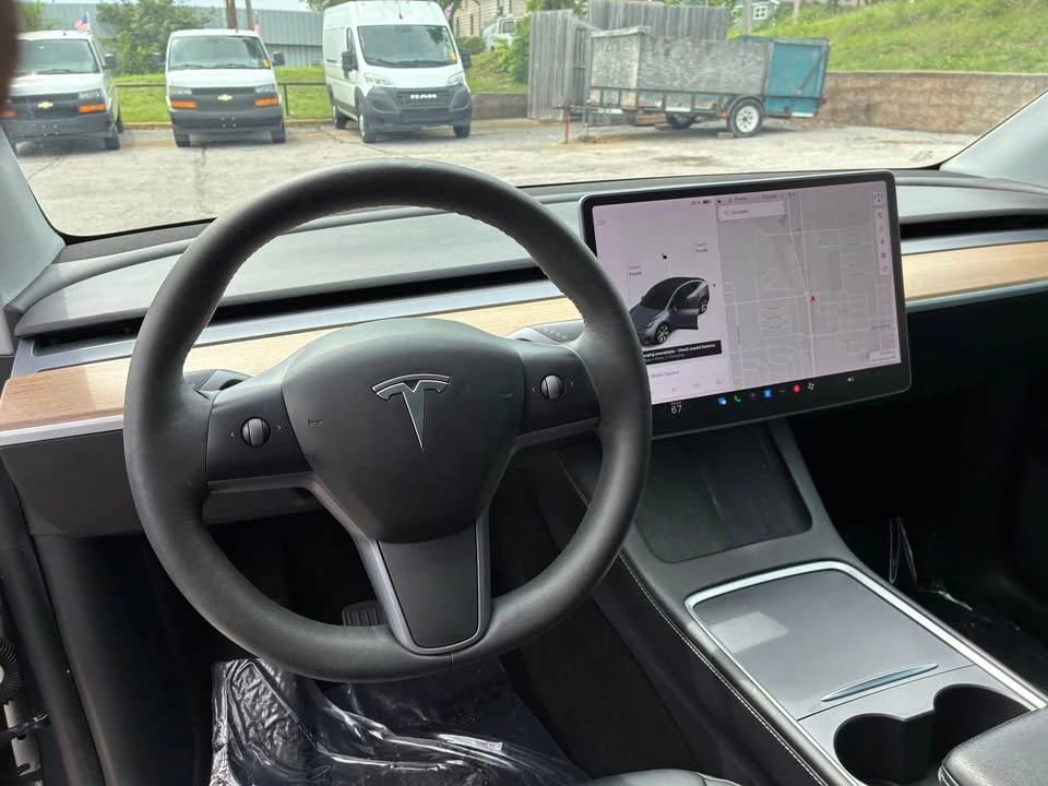 2021 Tesla Model Y - Image 7 of 8