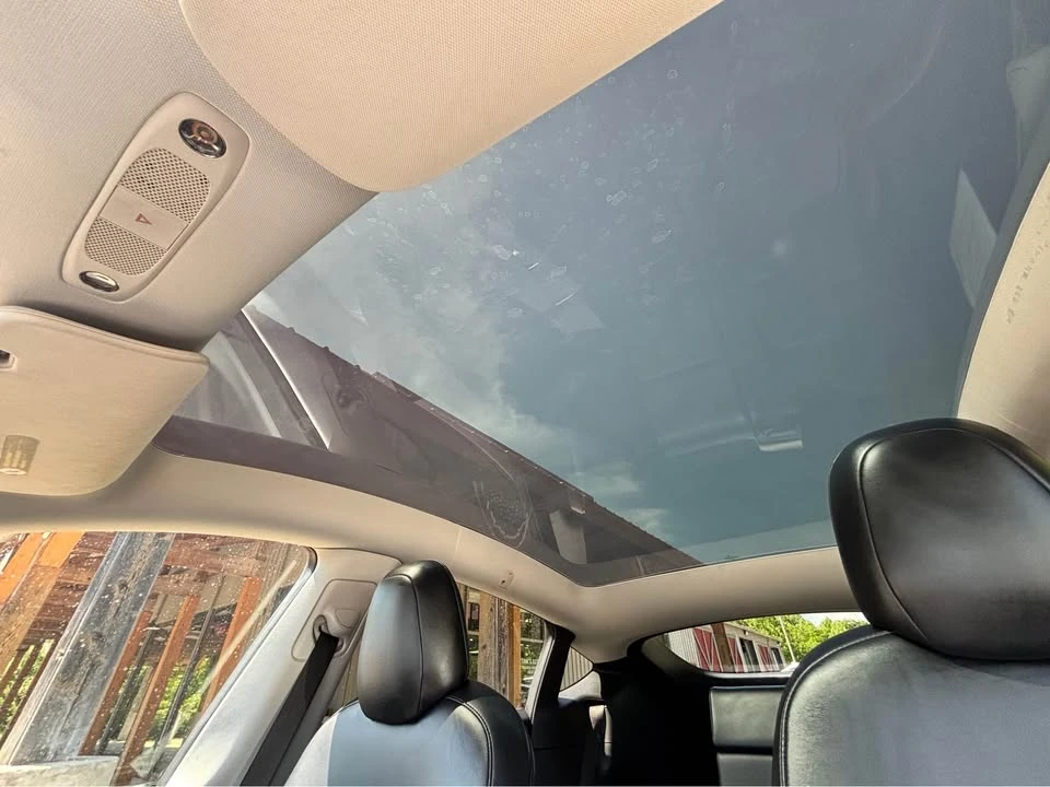 2021 Tesla Model Y - Image 20 of 20