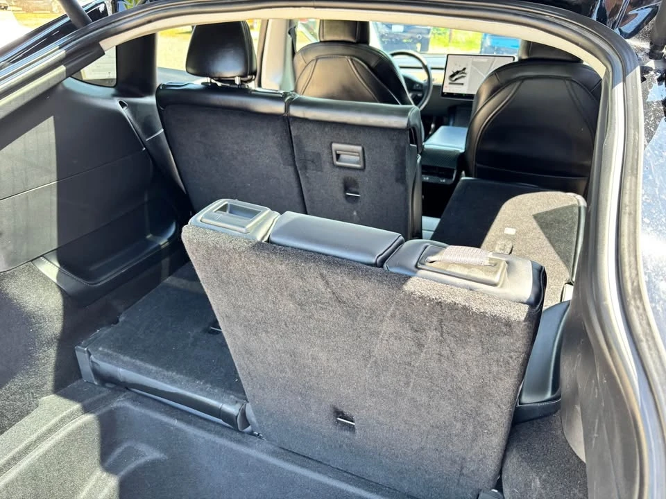 2021 Tesla Model Y - Image 15 of 20