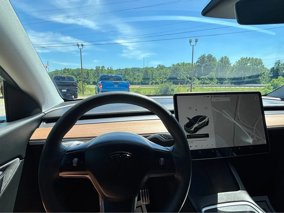 2021 Tesla Model Y - Image 19 of 20