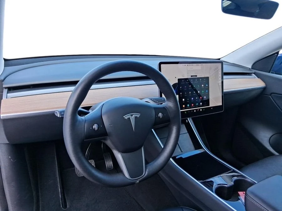 2021 Tesla Model Y - Image 8 of 13
