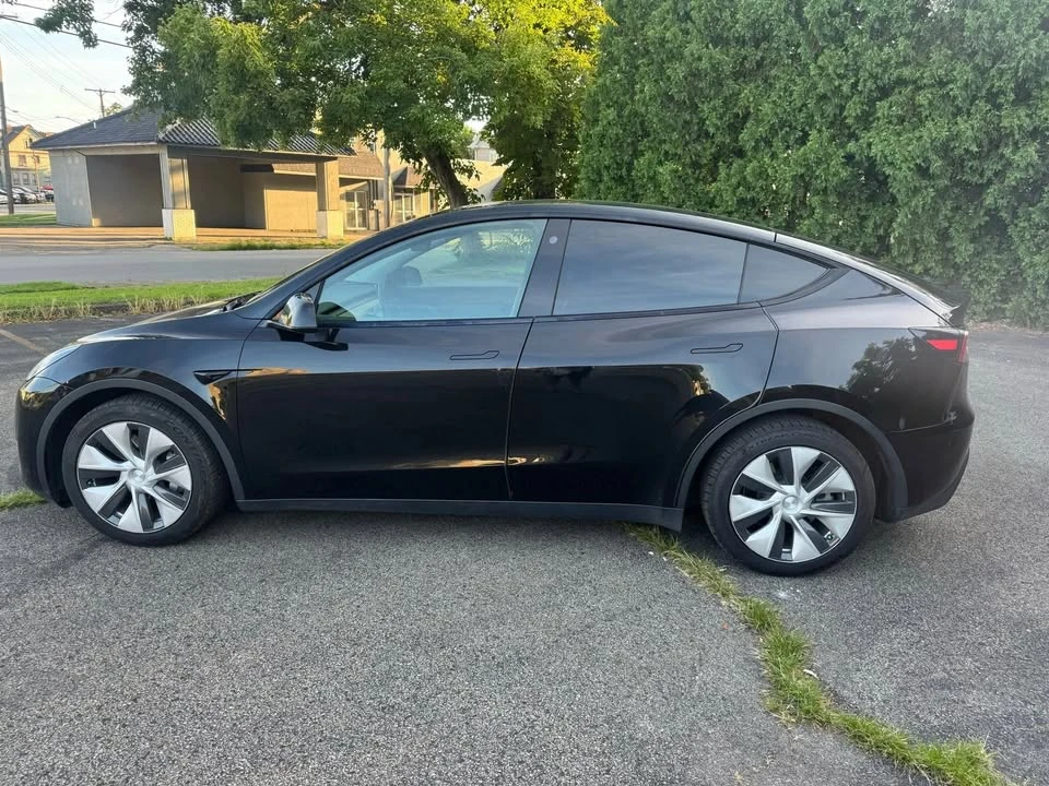 2021 Tesla Model Y - Image 2 of 20