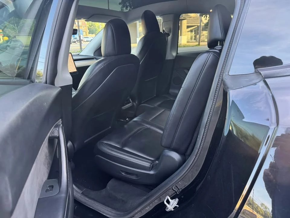 2021 Tesla Model Y - Image 17 of 20