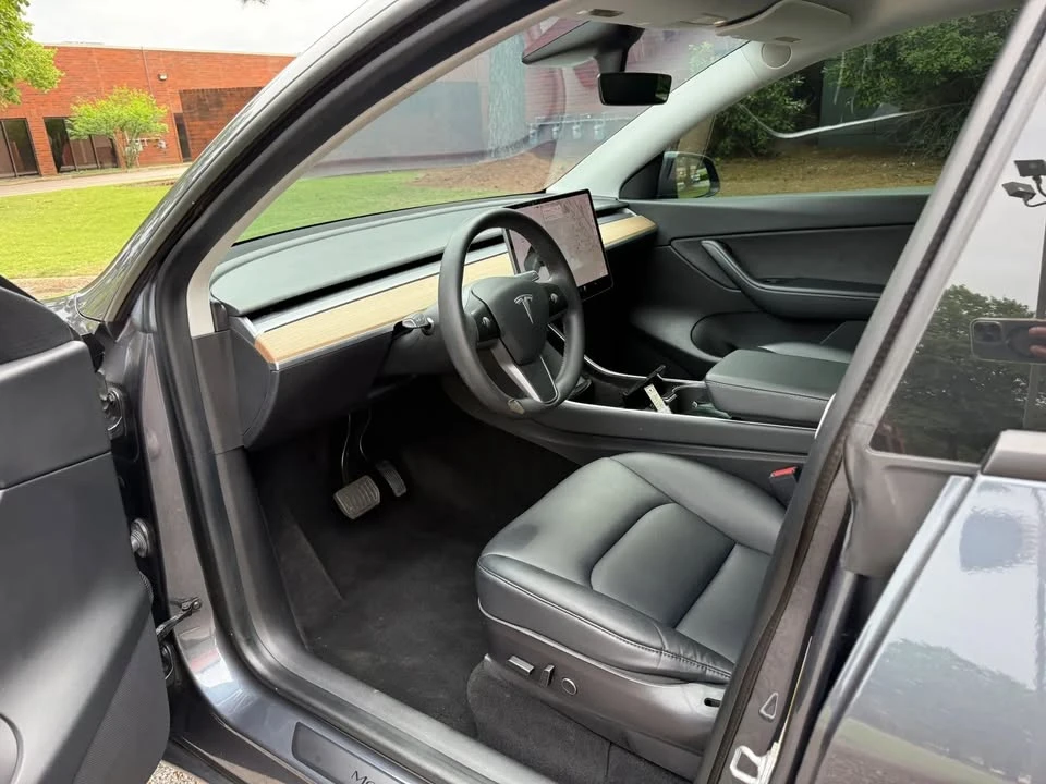 2021 Tesla Model Y - Image 11 of 20
