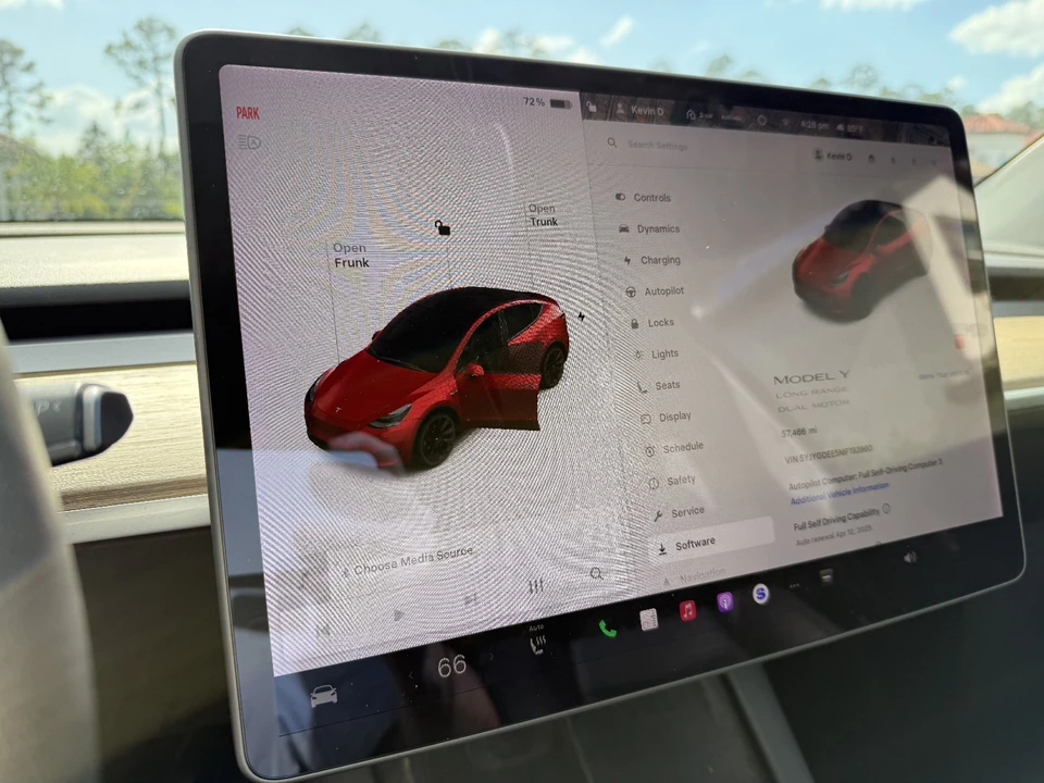 2021 Tesla Model Y - Image 10 of 20