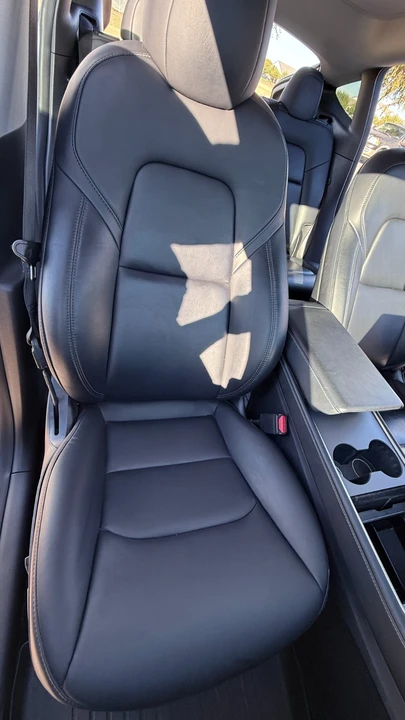 2021 Tesla Model Y - Image 17 of 21