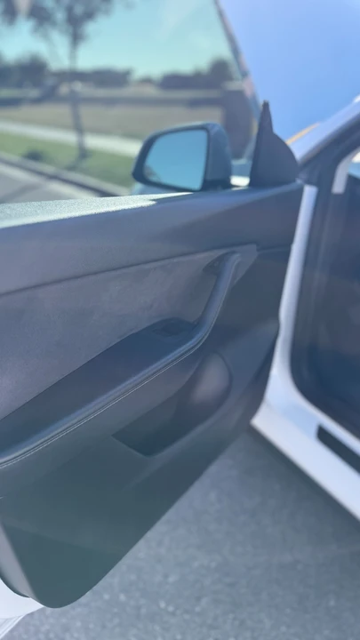 2021 Tesla Model Y - Image 12 of 21