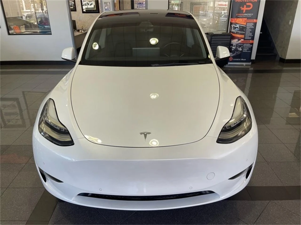 2021 Tesla Model Y - Image 9 of 31