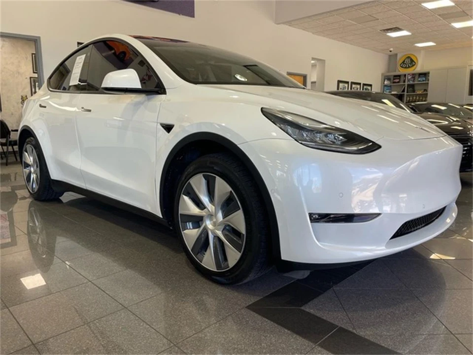 2021 Tesla Model Y - Image 7 of 31