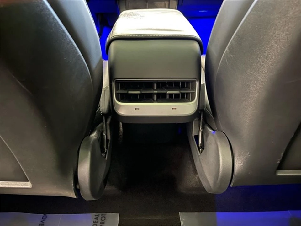 2021 Tesla Model Y - Image 31 of 31