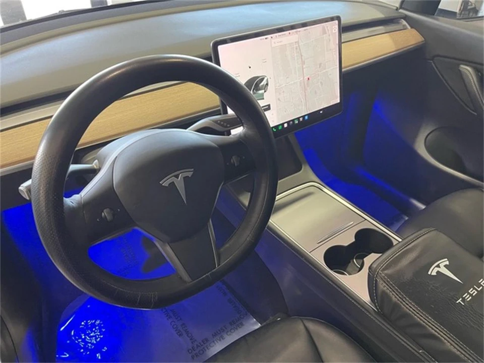 2021 Tesla Model Y - Image 29 of 31