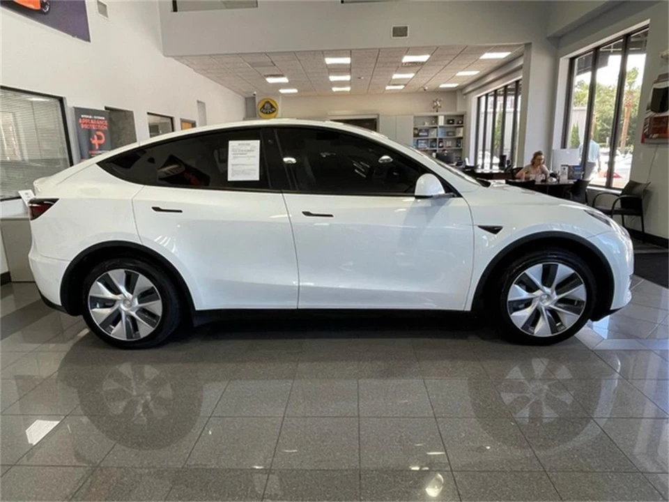 2021 Tesla Model Y - Image 6 of 31