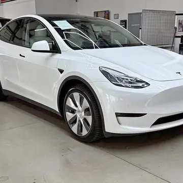 2021 Tesla Model Y AWD Long Range 4dr Crossover
