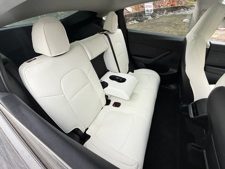 2021 Tesla Model Y - Image 18 of 19