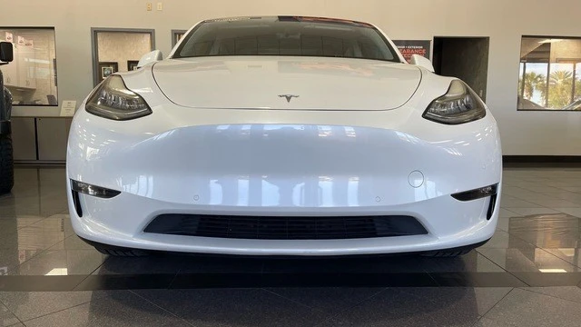 2021 Tesla Model Y - Image 8 of 31