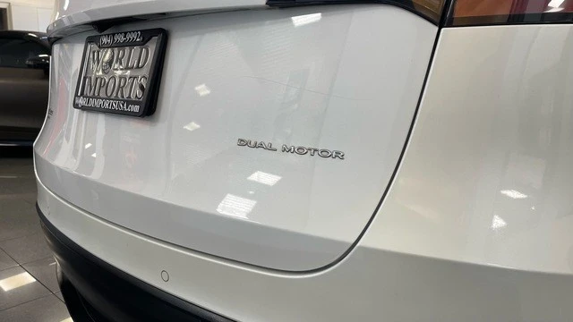 2021 Tesla Model Y - Image 18 of 31