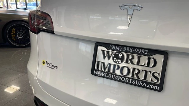 2021 Tesla Model Y - Image 19 of 31