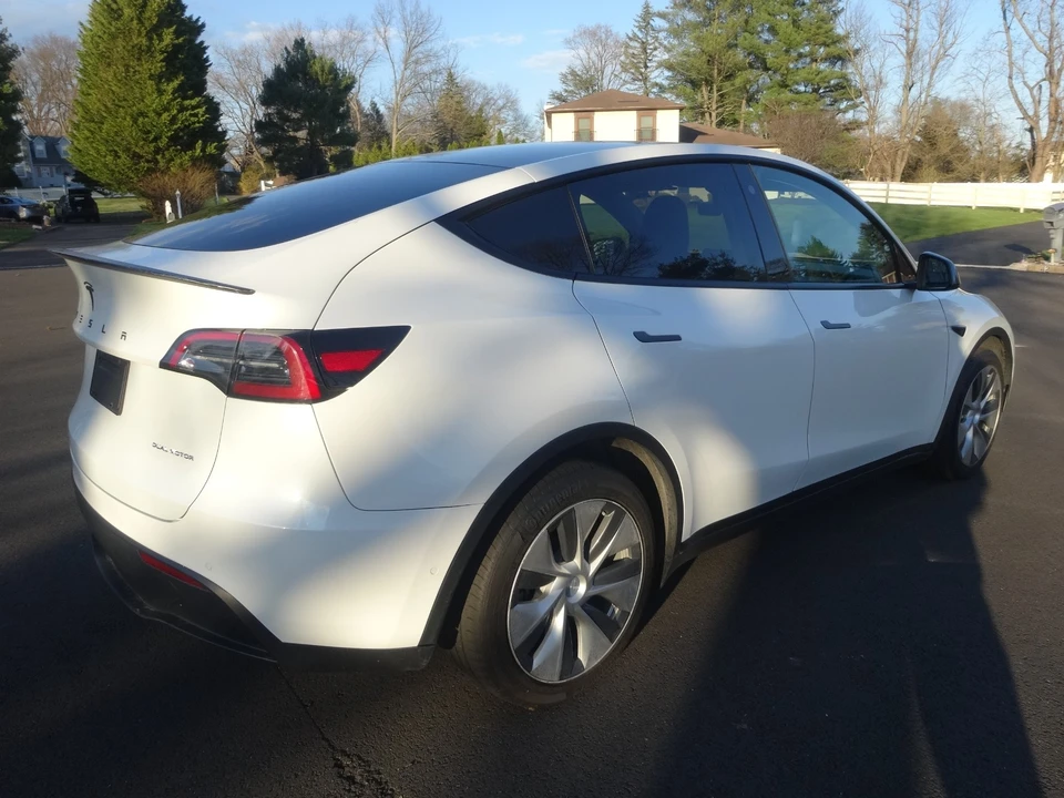 2021 Tesla Model Y - Image 6 of 20