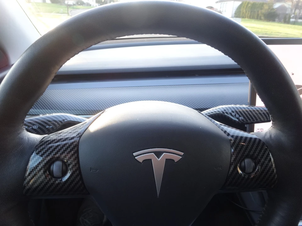2021 Tesla Model Y - Image 16 of 20