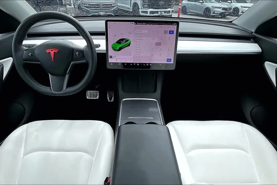 2021 Tesla Model Y - Image 8 of 20