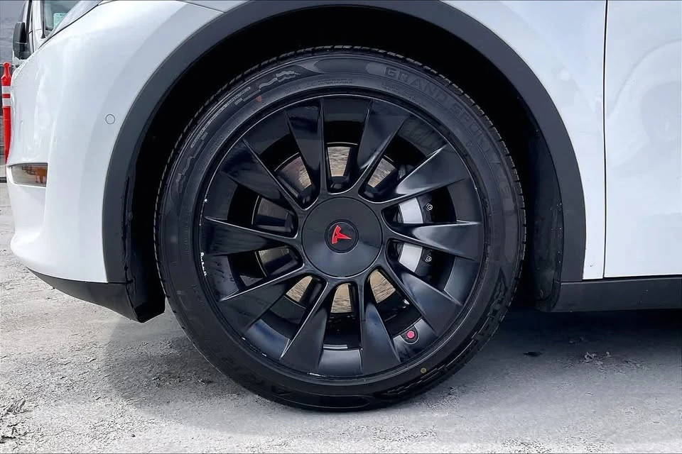 2021 Tesla Model Y - Image 6 of 20