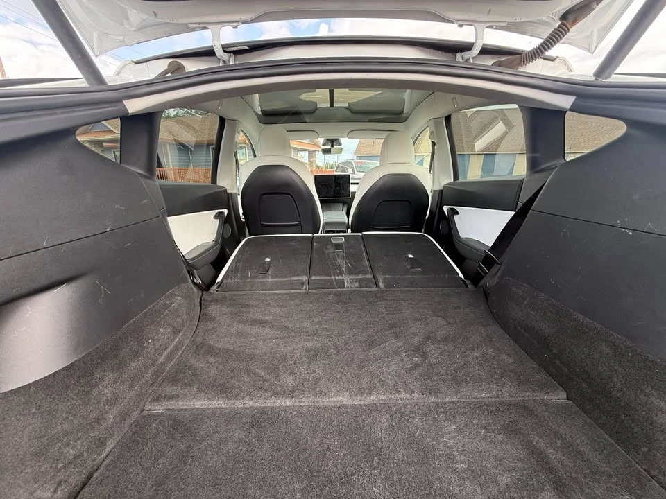 2021 Tesla Model Y - Image 8 of 20