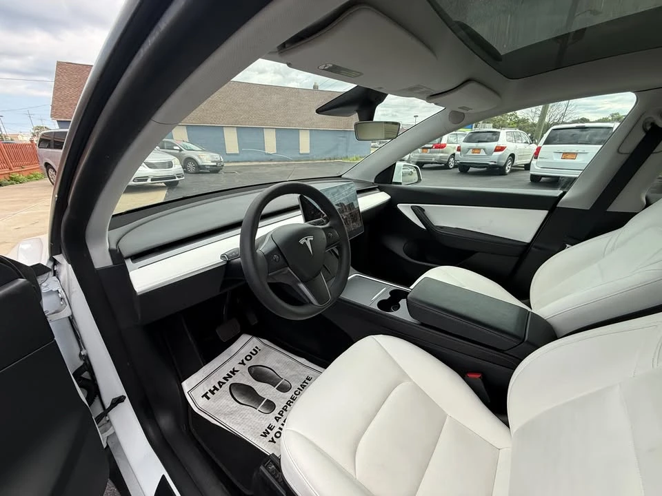 2021 Tesla Model Y - Image 5 of 20