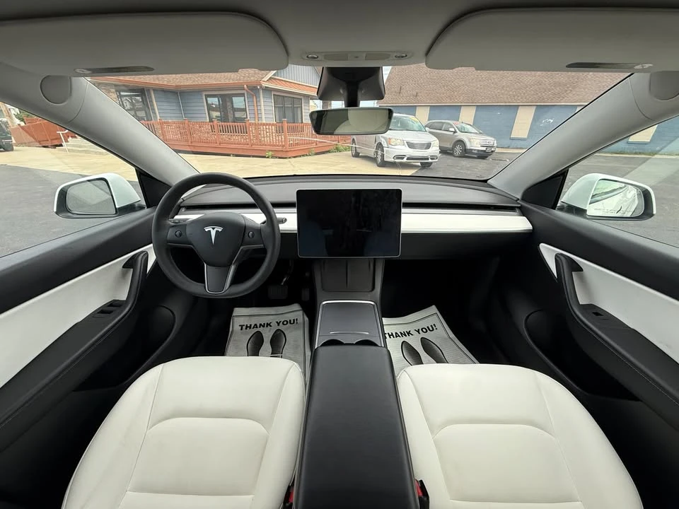 2021 Tesla Model Y - Image 2 of 20