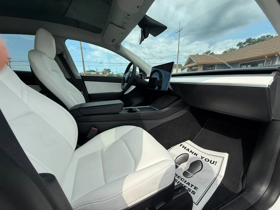 2021 Tesla Model Y - Image 3 of 20
