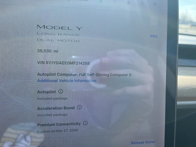 2021 Tesla Model Y - Image 10 of 21