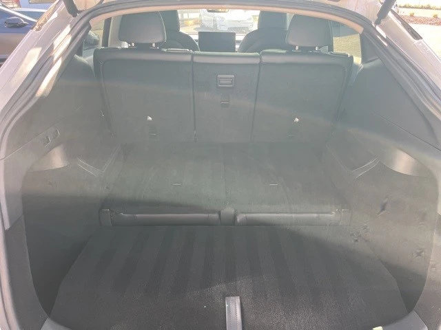 2021 Tesla Model Y - Image 18 of 21