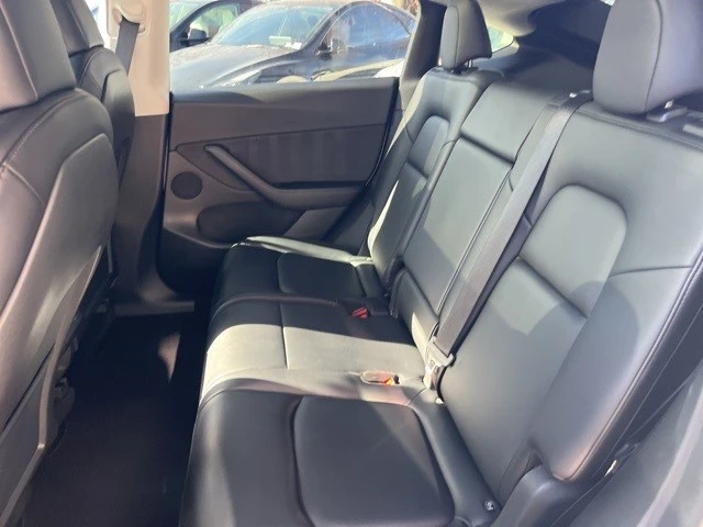 2021 Tesla Model Y - Image 17 of 21