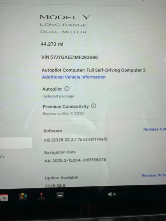 2021 Tesla Model Y - Image 12 of 12