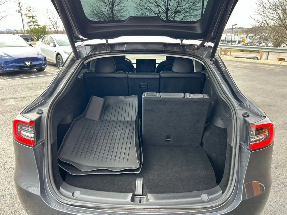2021 Tesla Model Y - Image 7 of 17
