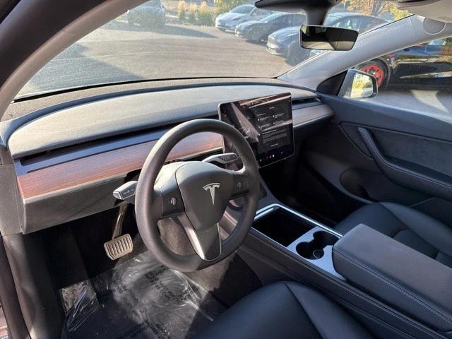 2021 Tesla Model Y - Image 13 of 21