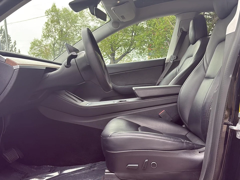 2021 Tesla Model Y - Image 13 of 25