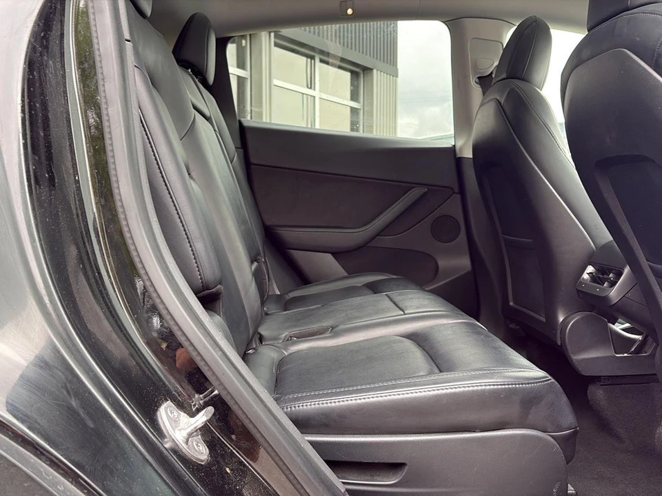 2021 Tesla Model Y - Image 19 of 25