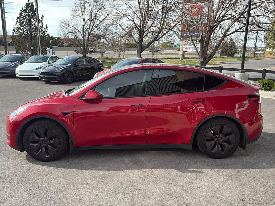 2021 Tesla Model Y - Image 3 of 21