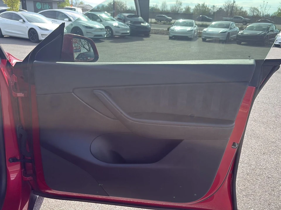 2021 Tesla Model Y - Image 21 of 21