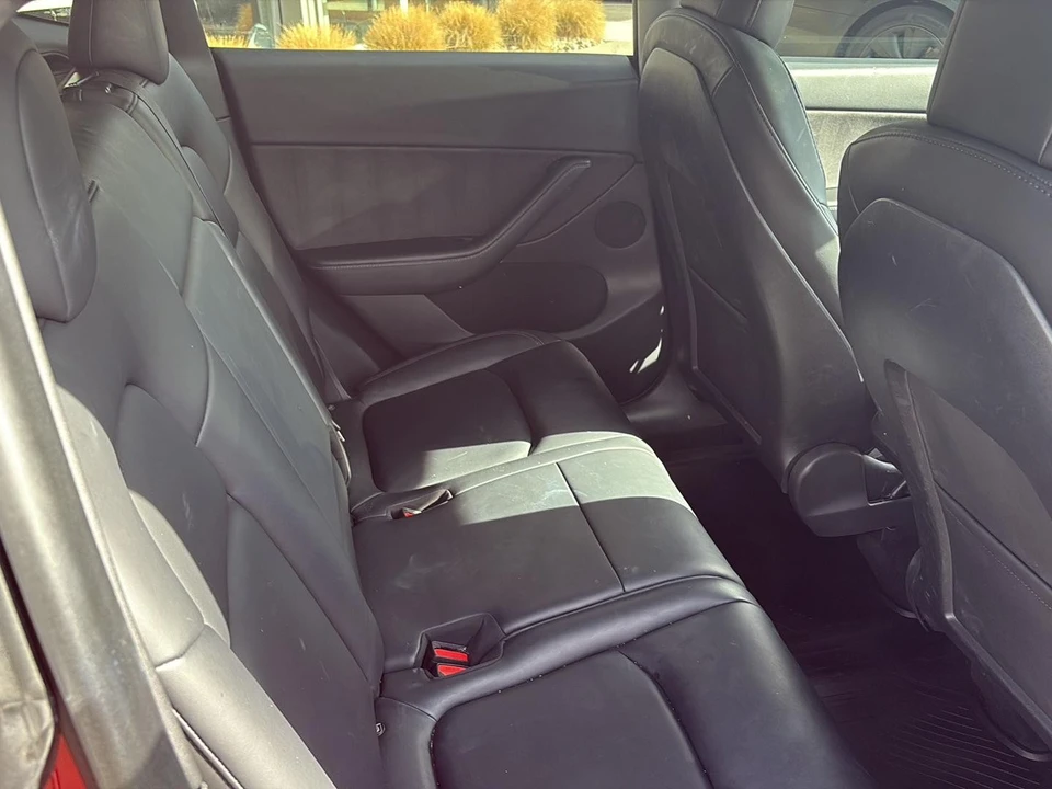 2021 Tesla Model Y - Image 19 of 21