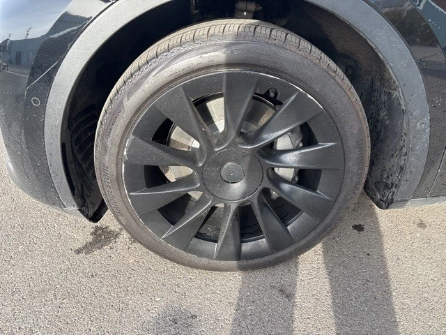 2021 Tesla Model Y - Image 9 of 10