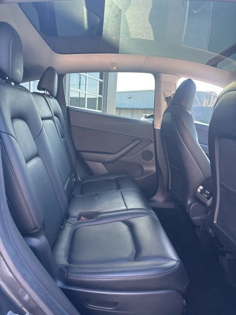2021 Tesla Model Y - Image 18 of 21
