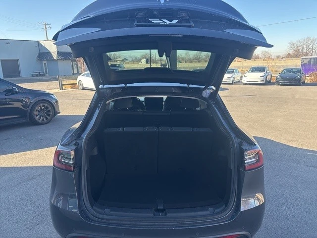 2021 Tesla Model Y - Image 12 of 21