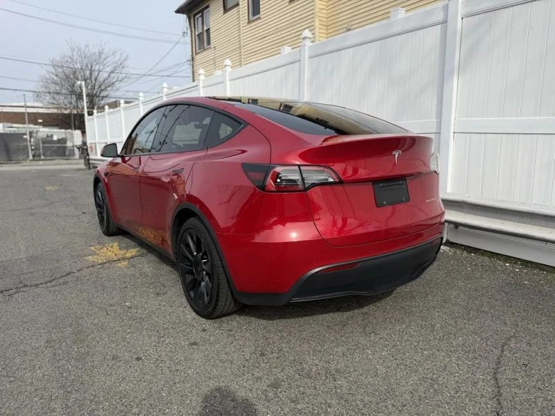 2021 Tesla Model Y - Image 5 of 12