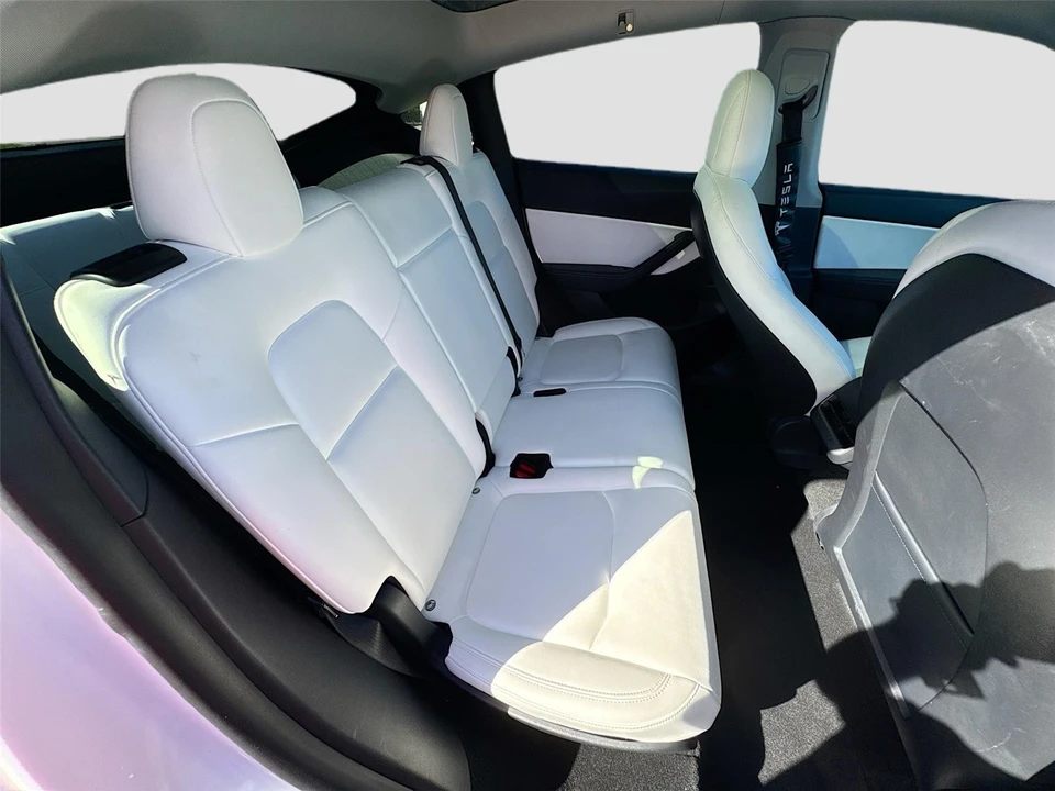 2021 Tesla Model Y - Image 12 of 17